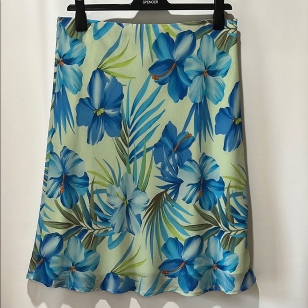 Blue Floral Women's Skirt Nine & Company Vintage Size 14